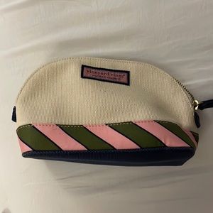 Vineyard vines small zipper pouch